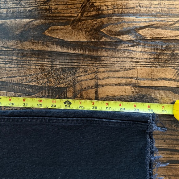 Abercrombie & Fitch High Rise 90s Relaxed Jean - Size 26 Black - Picture 2 of 5